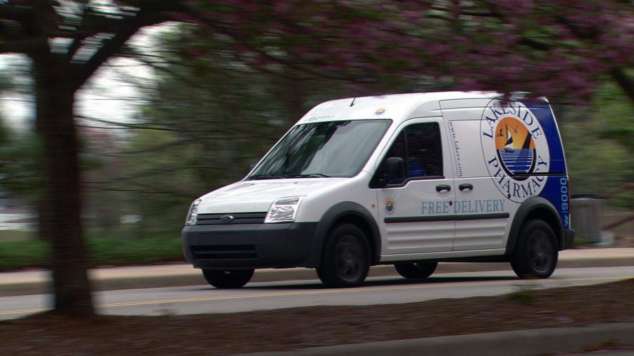  Ford Transit Connect 2002 года  (фото 16 из 112)